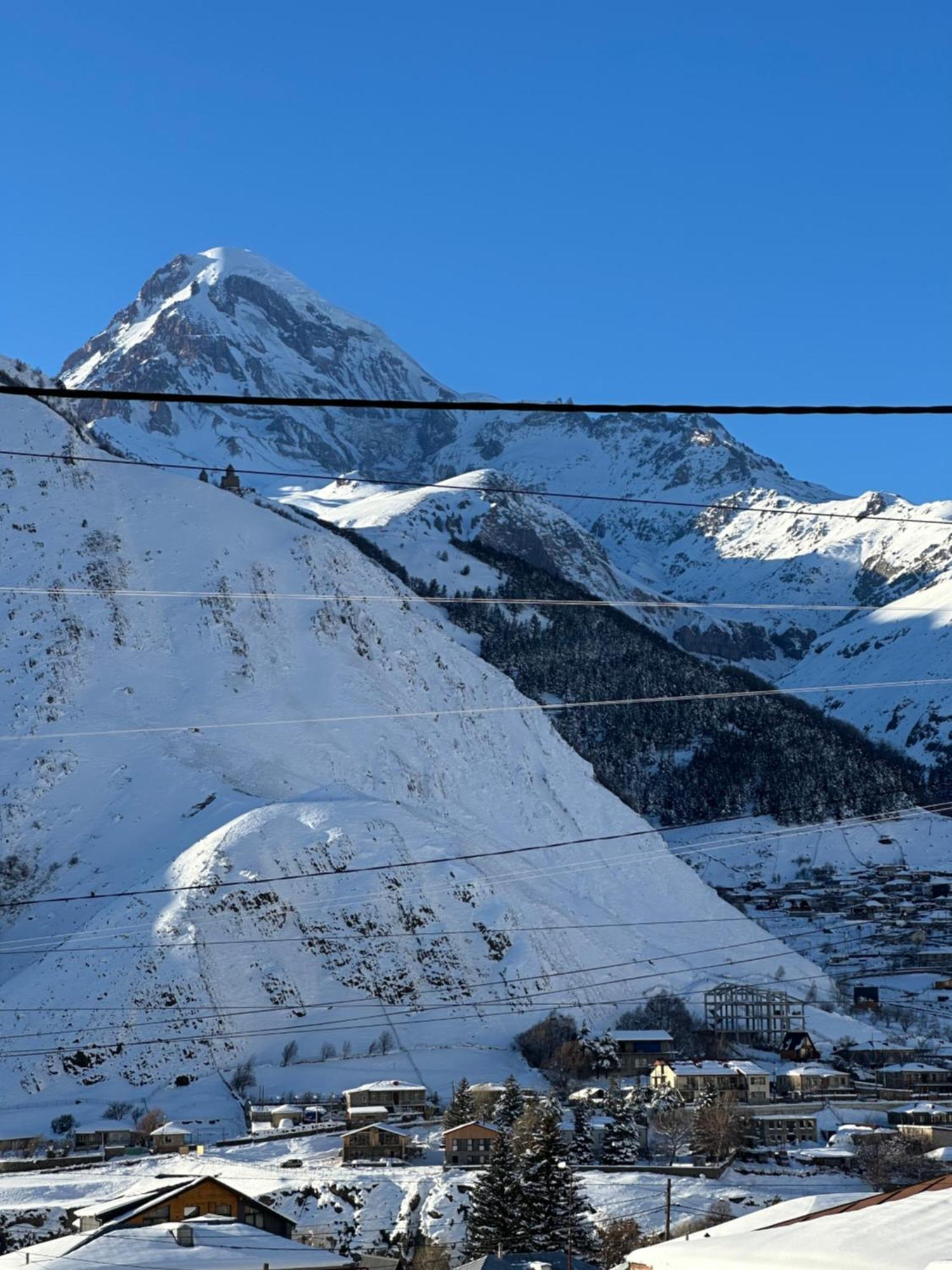 Edelweiss Cottage Kazbegi Esterno foto